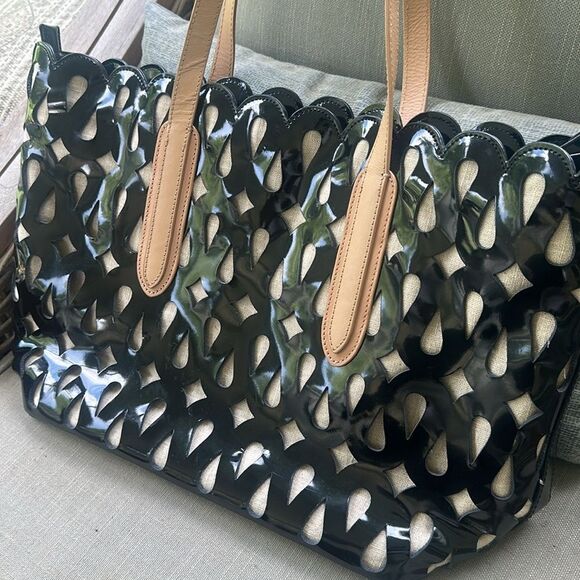 Sondra Roberts Patent Leather Tote Bag - Picture 2 of 7